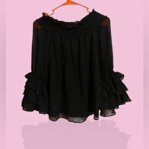 CeCe Black Ruffled Blouse